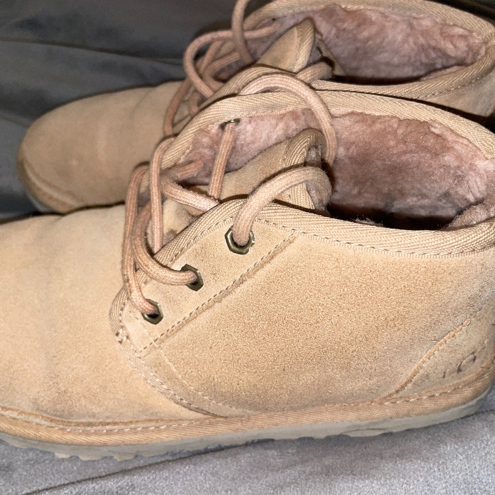 Ugg women’s neumel boots